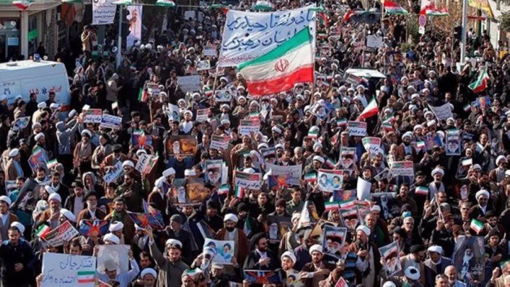 Iranische Sicherheitskräfte setzten bei Protesten zu massive Gewalt ein Bild: twitter