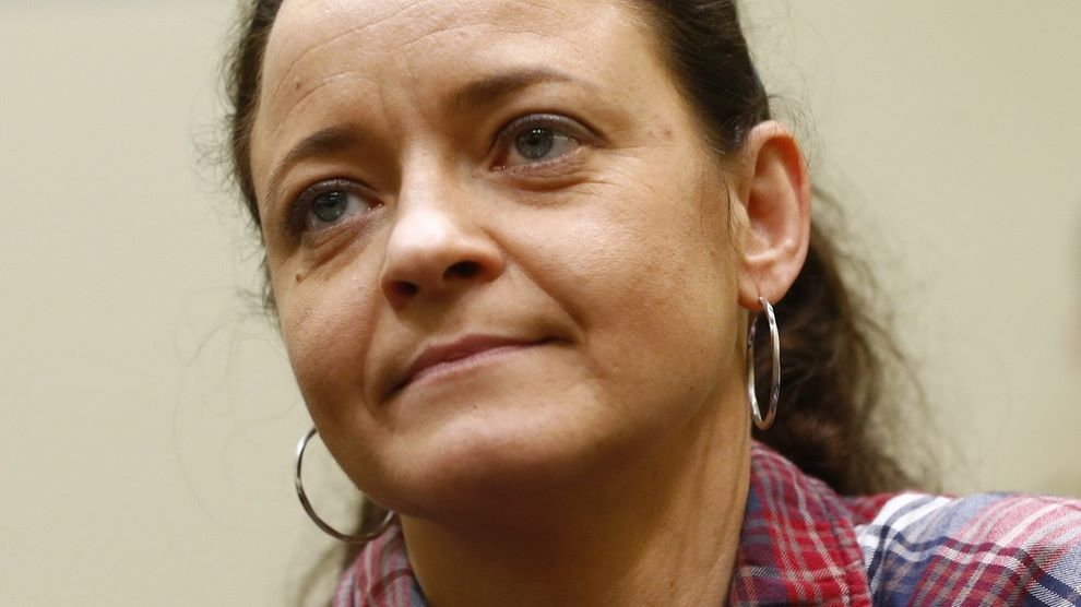 Bayern: NSU-Untersuchungsausschuss will Beate Zschäpe als Zeugin befragen Bayern: NSU-Untersuchungsausschuss will Beate Zschäpe als Zeugin befragen