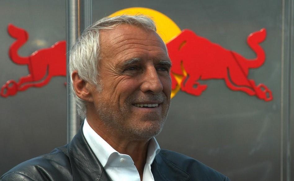 Dietrich Mateschitz: Red Bull-Miteigentümer und Energy-Drink-Gigant stirbt im Alter von 78 Jahren Bild: twitter