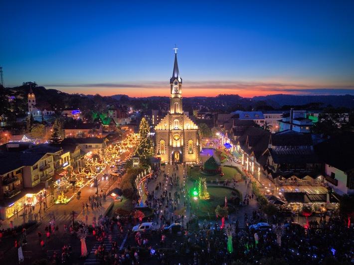 Weihnachtsbräuche in Brasilien: Truthahn statt Gans und Feiertage am Strand Bild: Shutterstock - advjmneto