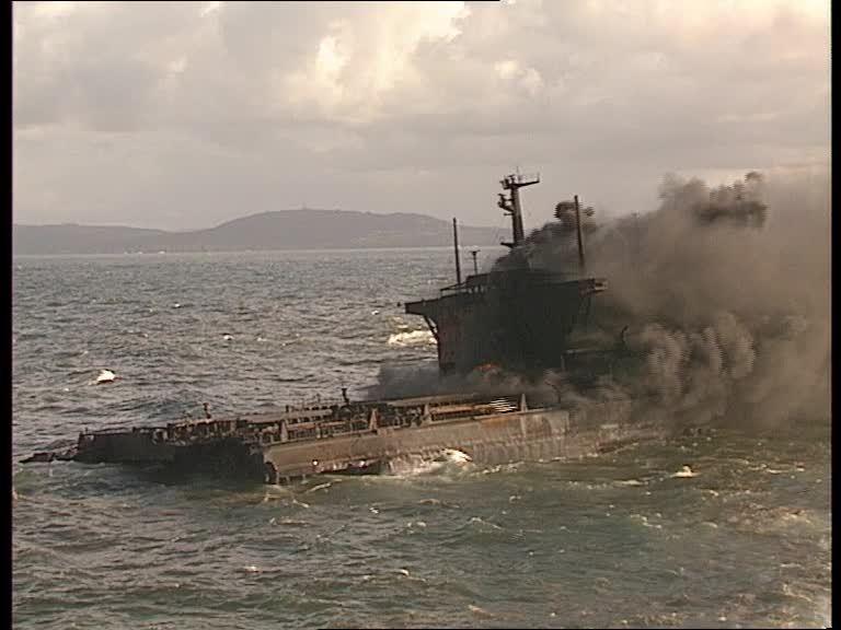 Die letzte große Ölkatastrophe: Vor 30 Jahre sank die "Aegean Sea" vor Spaniens Küste