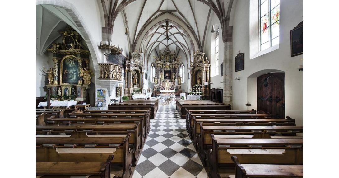 Kirchen verlieren weiter an Bedeutung Kirchen verlieren weiter an Bedeutung
