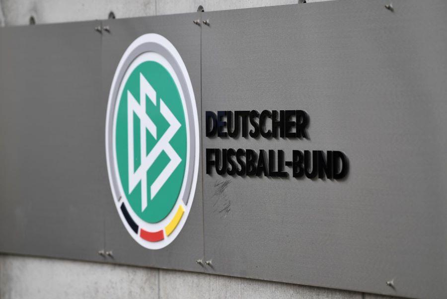 DFB-Präsident Bernd Neuendorf hält sich in Sachen Bierhoff-Nachfolge weiter bedeckt DFB-Präsident Bernd Neuendorf hält sich in Sachen Bierhoff-Nachfolge weiter bedeckt