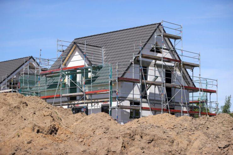 Kein Ende der Krise im Wohnungsmarkt mit steigenden Mieten und höheren Baukosten in Sicht Kein Ende der Krise im Wohnungsmarkt mit steigenden Mieten und höheren Baukosten in Sicht