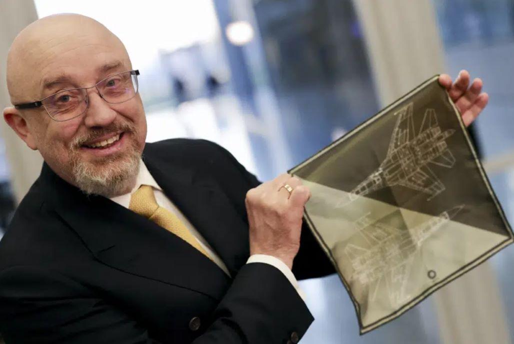 Kiew fordert Kampfjets da sich der Krieg der "kritischen" Phase nähert Kiew fordert Kampfjets da sich der Krieg der "kritischen" Phase nähert