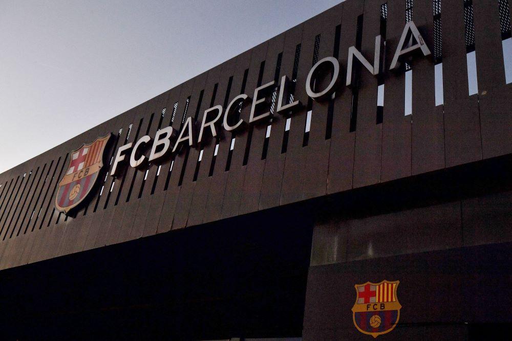 Über 7 Millionen Euro Schmiergelder: Real Madrid will an Korruptionsverfahren gegen FC Barcelona teilnehmen Über 7 Millionen Euro Schmiergelder: Real Madrid will an Korruptionsverfahren gegen FC Barcelona teilnehmen