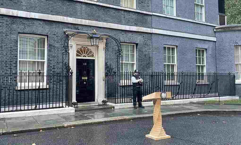 Experte werfen britischer Regierung große Versäumnissein bei anfänglichen Reaktion auf Corona-Virus vor Experte werfen britischer Regierung große Versäumnissein bei anfänglichen Reaktion auf Corona-Virus vor