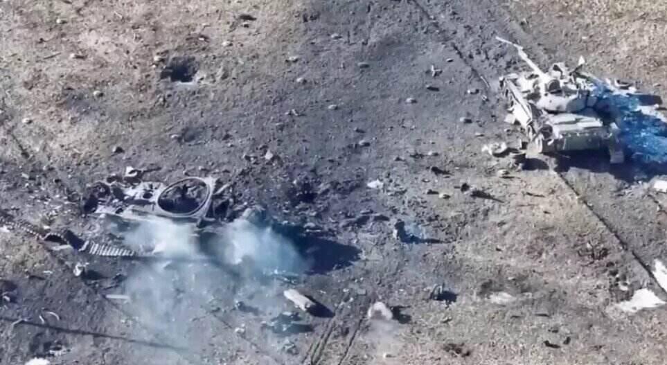 Berichte: Russland ist gezwungen auf jahrzehntealte Panzer aus Sowjetzeiten zurückzugreifen