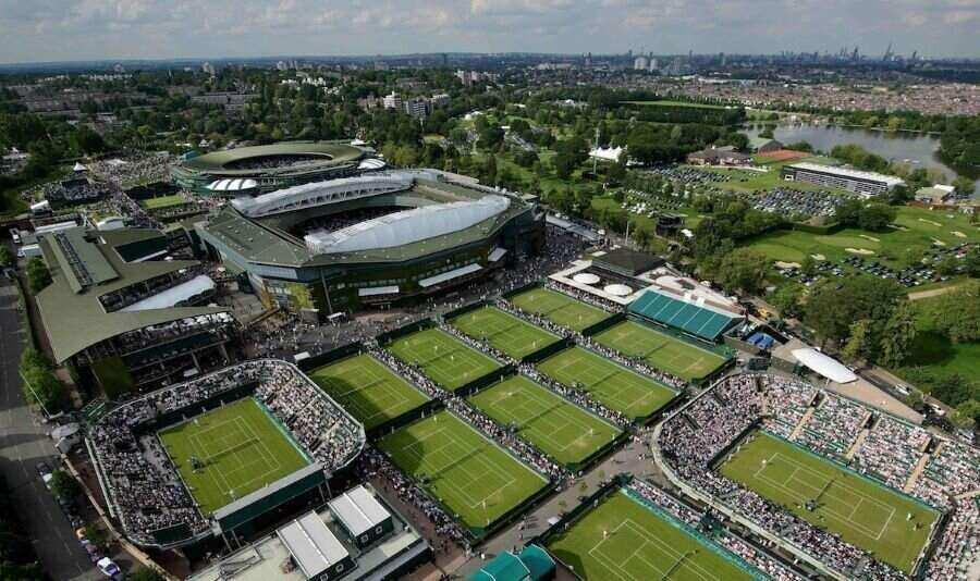Wimbledon lässt russische und belarussische Spieler wieder am Tennis-Turnier teilnehmen Wimbledon lässt russische und belarussische Spieler wieder am Tennis-Turnier teilnehmen