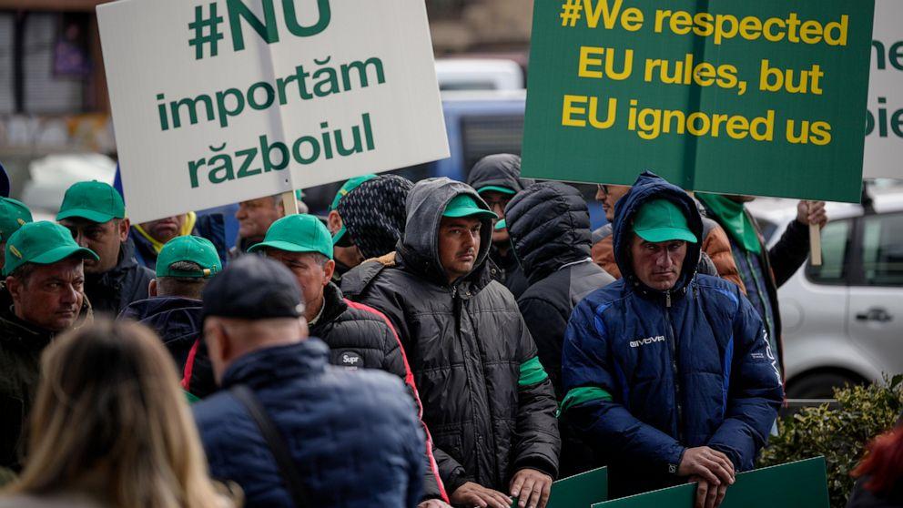 Ost-Europäische Landwirte protestieren gegen die Auswirkungen der billigen Getreideimporte aus der Ukraine Ost-Europäische Landwirte protestieren gegen die Auswirkungen der billigen Getreideimporte aus der Ukraine