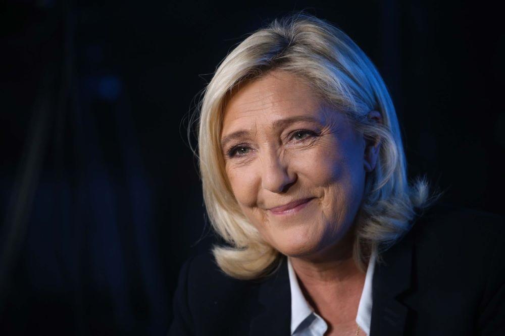 Frankreich: Marine Le Pen und ihr rechtsnationales Rassemblement National profitieren vom Streit um die Rentenreform Frankreich: Marine Le Pen und ihr rechtsnationales Rassemblement National profitieren vom Streit um die Rentenreform