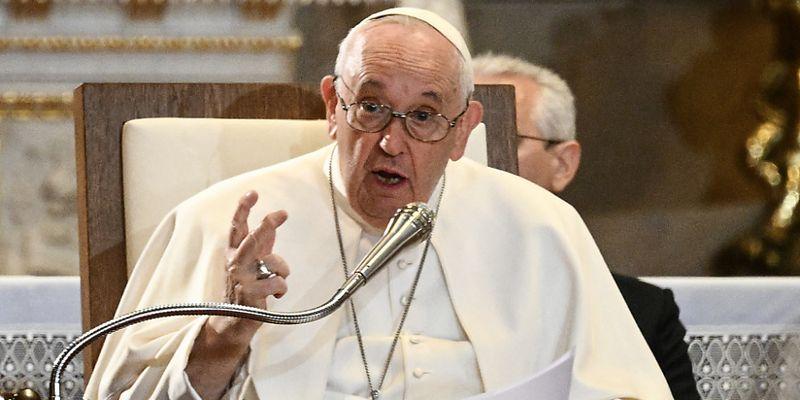 Papst Franziskus fordert mit Blick auf die Ukraine Ungarn auf Türen zu öffnen