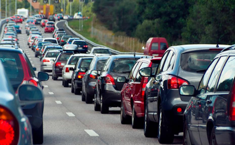 NRW: Rückreisewelle mit vollen Straßen zum Ende der Osterferien erwartet NRW: Rückreisewelle mit vollen Straßen zum Ende der Osterferien erwartet
