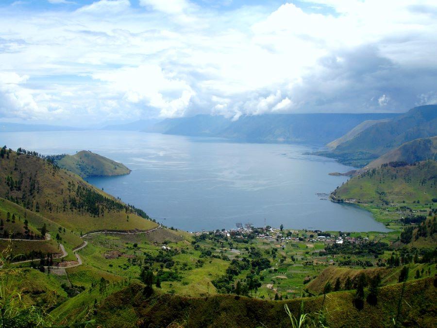 Erdbeben der Stärke 7,1 vor der indonesischen Insel Sumatra löst kurzzeitig Tsunami-Warnung aus Erdbeben der Stärke 7,1 vor der indonesischen Insel Sumatra löst kurzzeitig Tsunami-Warnung aus