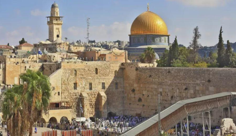 Verschärfung der Sicherheitslage befürchtet: Zusammenstöße zwischen israelischen Sicherheitskräften und Palästinensern Verschärfung der Sicherheitslage befürchtet: Zusammenstöße zwischen israelischen Sicherheitskräften und Palästinensern
