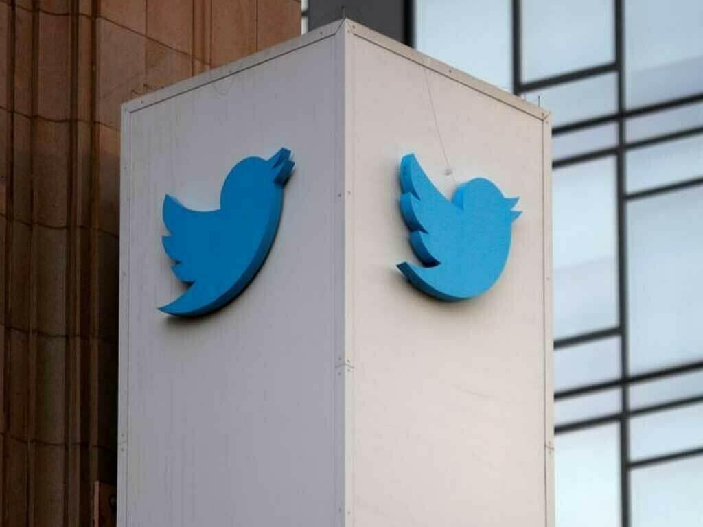 Elon Musk schrumpft Twitter-Belegschaft radikal Elon Musk schrumpft Twitter-Belegschaft radikal