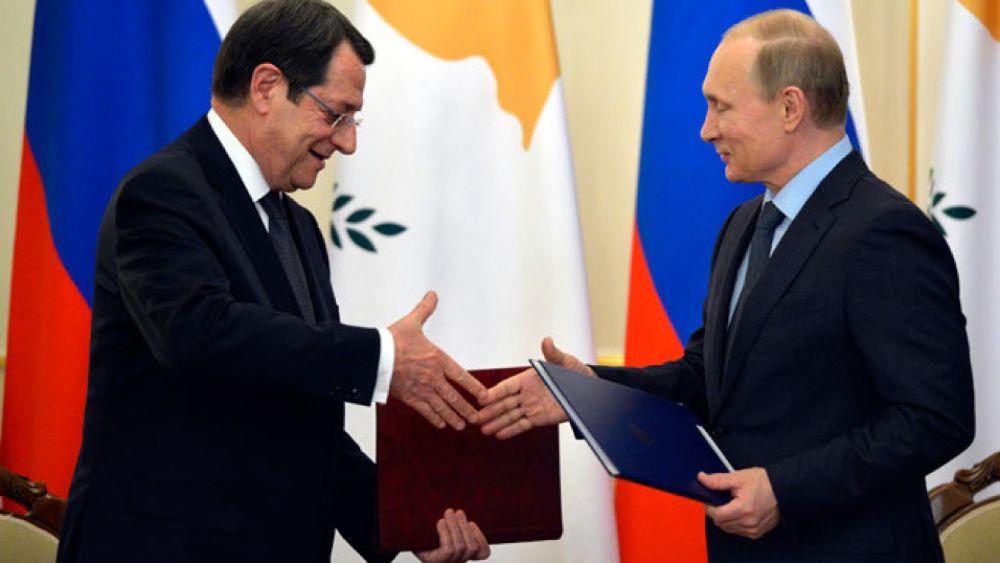 "Moskau am Mittelmeer": Zypern nach neuen Sanktionen im Auge eines Sturms mit Bezug zu Russland