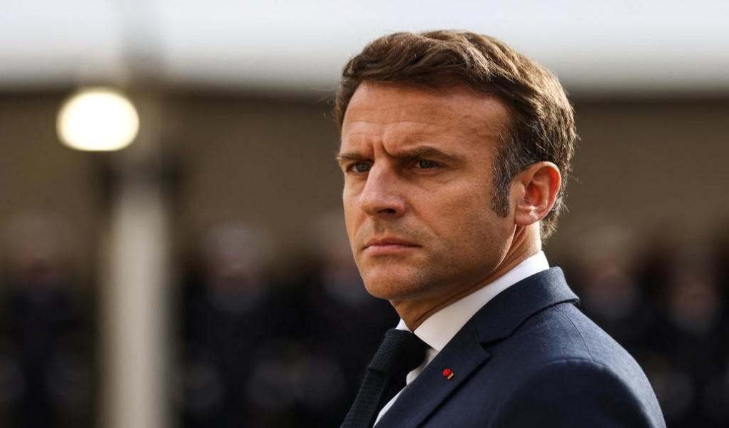 Präsident Macron ruft die Franzosen zur "Versöhnung und Einigkeit" auf und die Verachtung für ihn wächst Präsident Macron ruft die Franzosen zur "Versöhnung und Einigkeit" auf und die Verachtung für ihn wächst