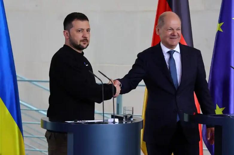 Bundeskanzler Olaf Scholz hat der Ukraine die weitere Unterstuetzung Deutschlands zugesichert Bundeskanzler Olaf Scholz hat der Ukraine die weitere Unterstuetzung Deutschlands zugesichert