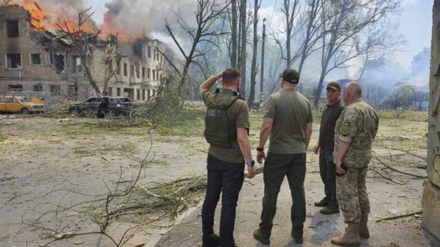 Unbeeindruckt von den Angriffen bereiten sich die Ukrainer auf eine Gegenoffensive vor