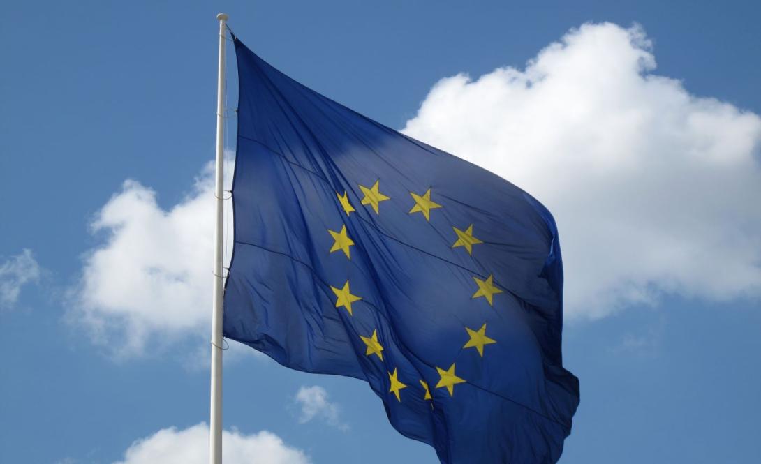 EU-Kommission will Polens Gesetz zur Russland-Kommission auf Vereinbarkeit mit EU-Recht prüfen