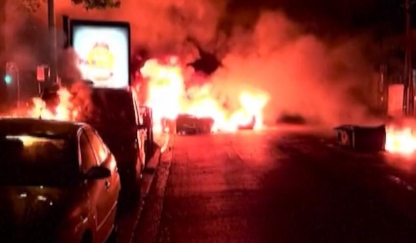 Frankreich: Zweite Nacht der Unruhen nachdem sich die Proteste wegen des Todes eines Teenagers ausbreiteten Frankreich: Zweite Nacht der Unruhen nachdem sich die Proteste wegen des Todes eines Teenagers ausbreiteten