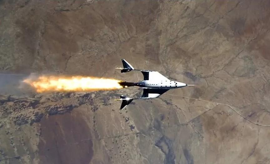 Virgin Galactic: Weltraumunternehmen von Richard Branson geht an den kommerziellen Start Virgin Galactic: Weltraumunternehmen von Richard Branson geht an den kommerziellen Start
