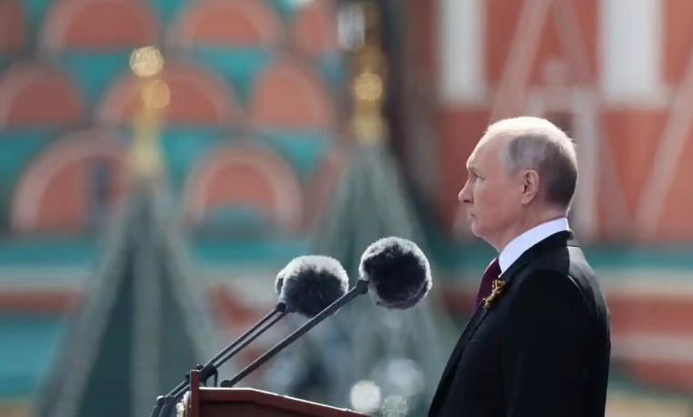 Atomkrieg ist eine schlechte Lösung für Probleme: Kreml-Chef Putin und sein nukleares Roulettespiel Atomkrieg ist eine schlechte Lösung für Probleme: Kreml-Chef Putin und sein nukleares Roulettespiel