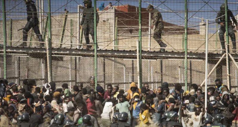 Spanien verzeichnet eine Rekordzahl an Asylanträgen und genehmigt weit weniger als der europäische Durchschnitt Spanien verzeichnet eine Rekordzahl an Asylanträgen und genehmigt weit weniger als der europäische Durchschnitt