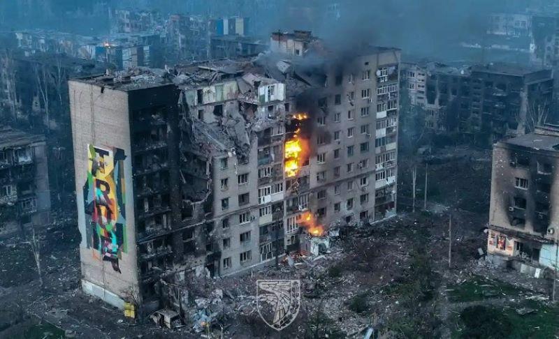 Ukraine meldet schweren Kämpfe bei Bachmut im Osten der Ukraine