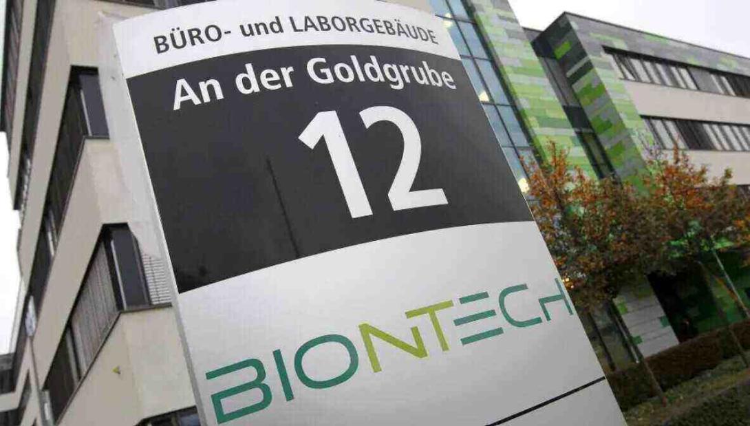 Gerichte beschäftigen sich mit Schadenersatzklagen gegen Hersteller von Corona-Impfstoffen Gerichte beschäftigen sich mit Schadenersatzklagen gegen Hersteller von Corona-Impfstoffen