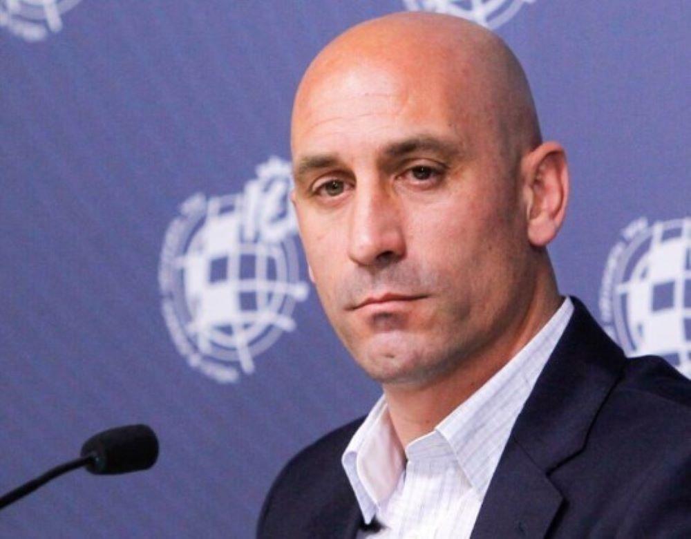 "Von Macht, Luxus und Frauen besessen": Onkel von Luis Rubiales erhebt schwere Vorwürfe "Von Macht, Luxus und Frauen besessen": Onkel von Luis Rubiales erhebt schwere Vorwürfe