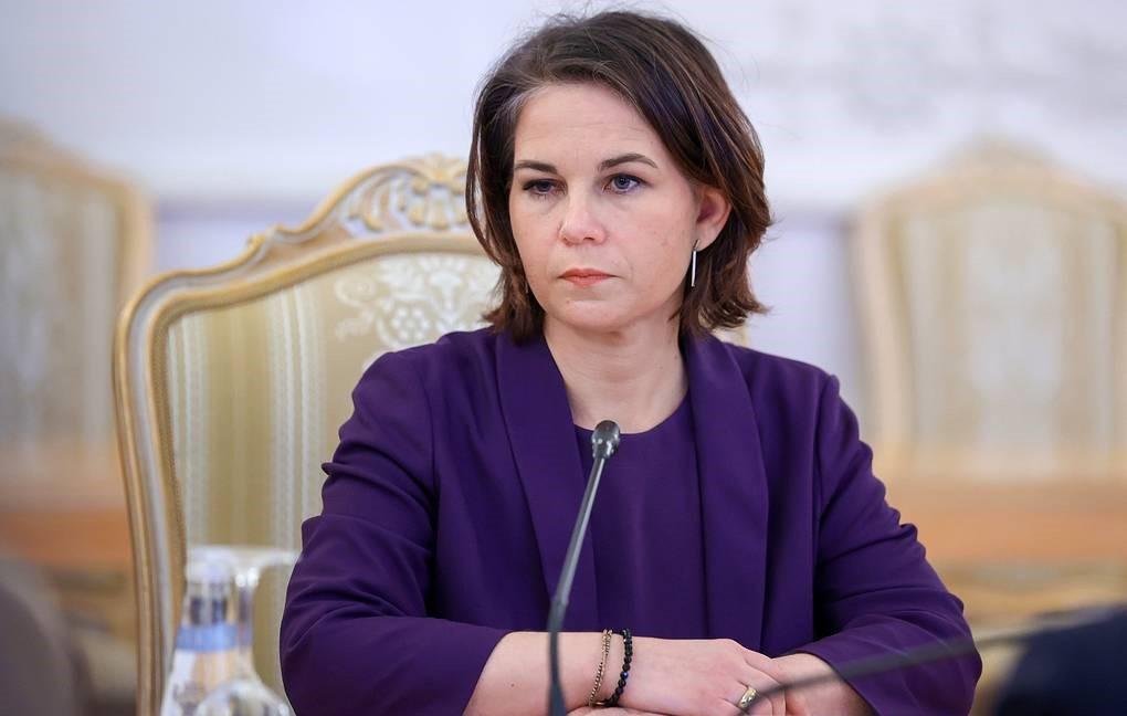 "Hochspezielles technologisches Gerät" - Baerbock weicht Fragen zu Taurus Lieferung an Ukraine aus