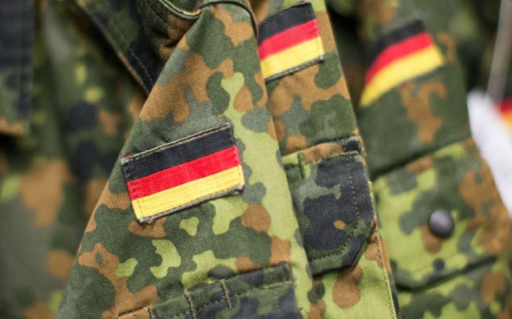 Opposition hält Verteidigungsausgaben im Bundeshaushalt für nicht ausreichend Opposition hält Verteidigungsausgaben im Bundeshaushalt für nicht ausreichend