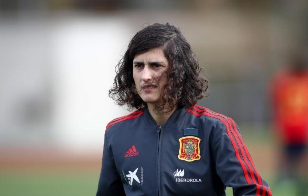 Spanien entlässt Vilda nach Kuss-Eklat und ernennt die erste Trainerin der Fußballnationalmannschaft Spanien entlässt Vilda nach Kuss-Eklat und ernennt die erste Trainerin der Fußballnationalmannschaft