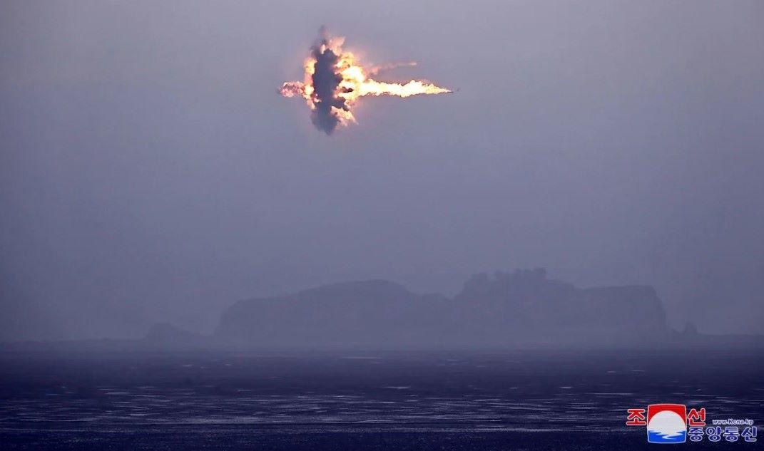 Nordkorea simuliert Atomraketenangriff um die USA vor der "Atomkrieg" zu warnen Nordkorea simuliert Atomraketenangriff um die USA vor der "Atomkrieg" zu warnen