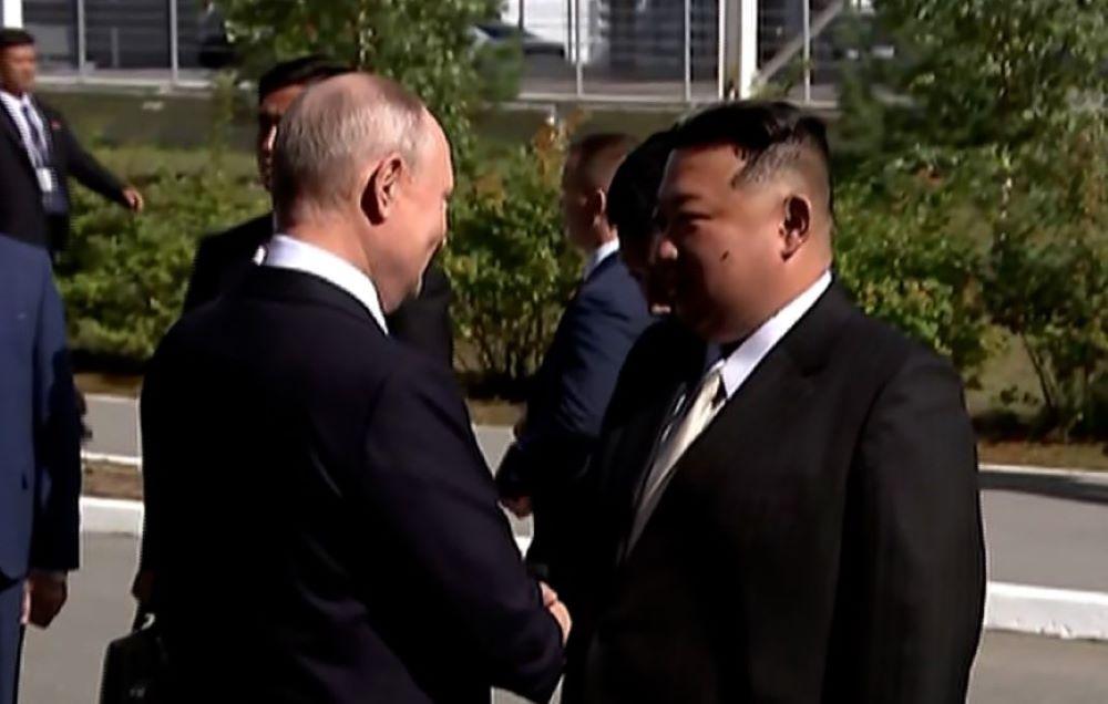Nordkorea feuert zwei ballistische Raketen ab während Kim Jong Un Putin in Russland trifft Nordkorea feuert zwei ballistische Raketen ab während Kim Jong Un Putin in Russland trifft