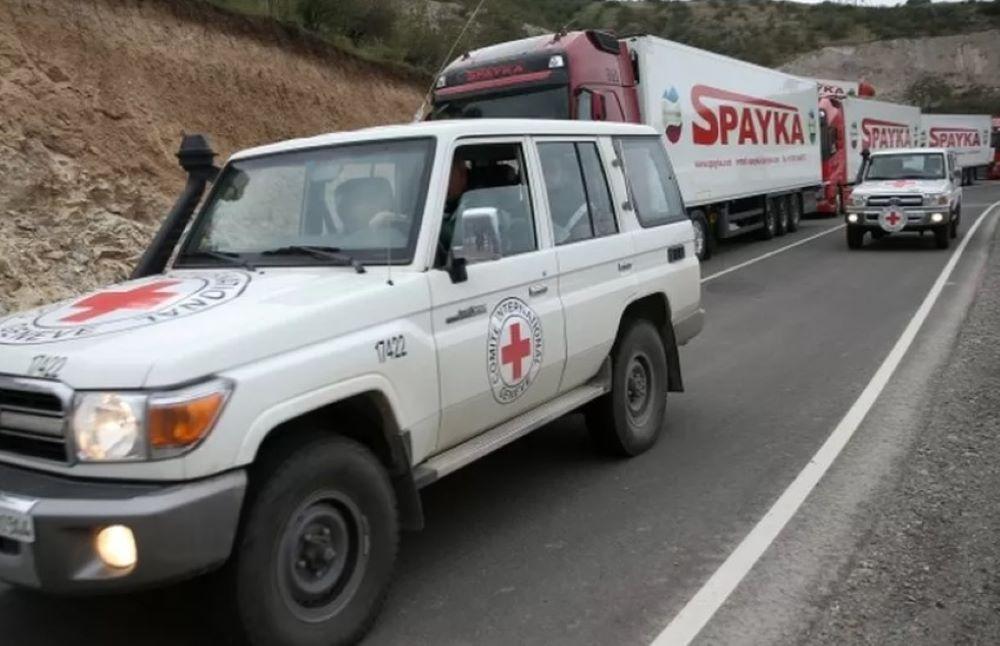 Erste Hilfslieferung des Internationalen Roten Kreuzes erreicht Berg-Karabach Erste Hilfslieferung des Internationalen Roten Kreuzes erreicht Berg-Karabach