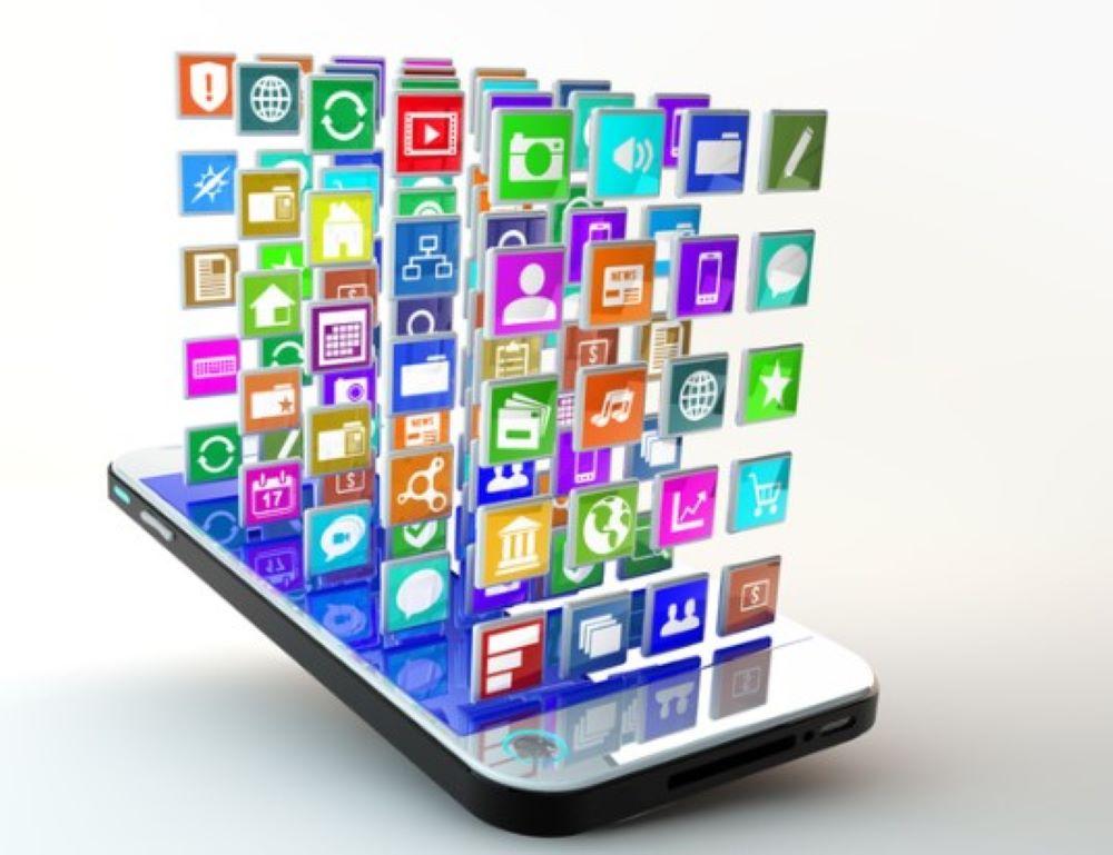 /Smartphone Apps sollen bei Lebensgefahr Ersthelfer schneller alarmieren /Smartphone Apps sollen bei Lebensgefahr Ersthelfer schneller alarmieren