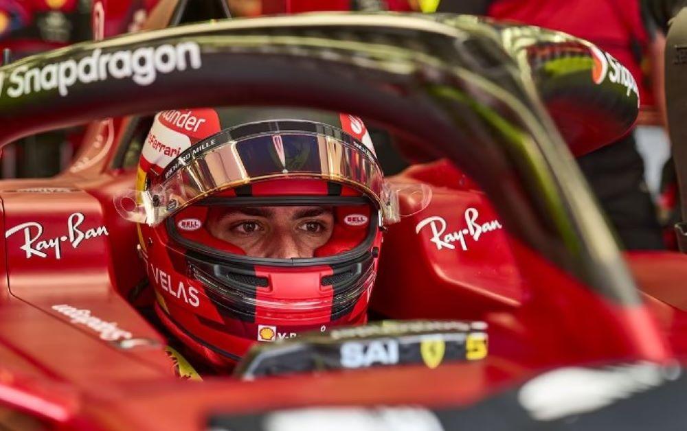 "Es würde sich großartig anfühlen": Ferrari träumt nach Redbull-Patzer vom Sieg in Singapur "Es würde sich großartig anfühlen": Ferrari träumt nach Redbull-Patzer vom Sieg in Singapur