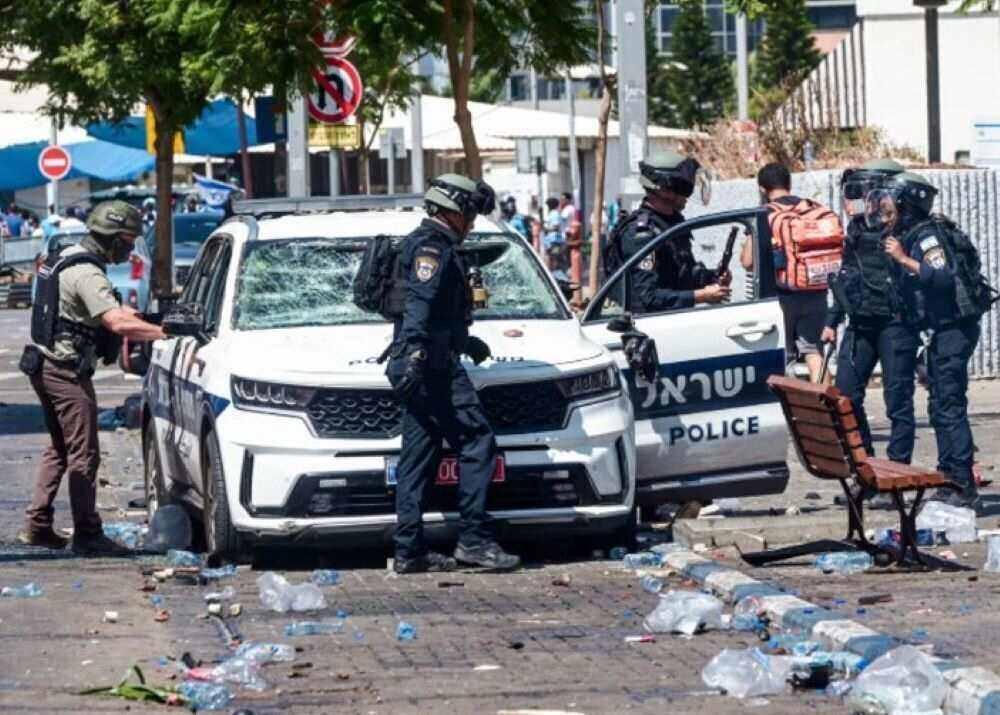 Israels Ministerpräsident Netanjahu fordert sofortige Abschiebung eritreischer Migranten nach gewaltsamen Zusammenstößen Israels Ministerpräsident Netanjahu fordert sofortige Abschiebung eritreischer Migranten nach gewaltsamen Zusammenstößen