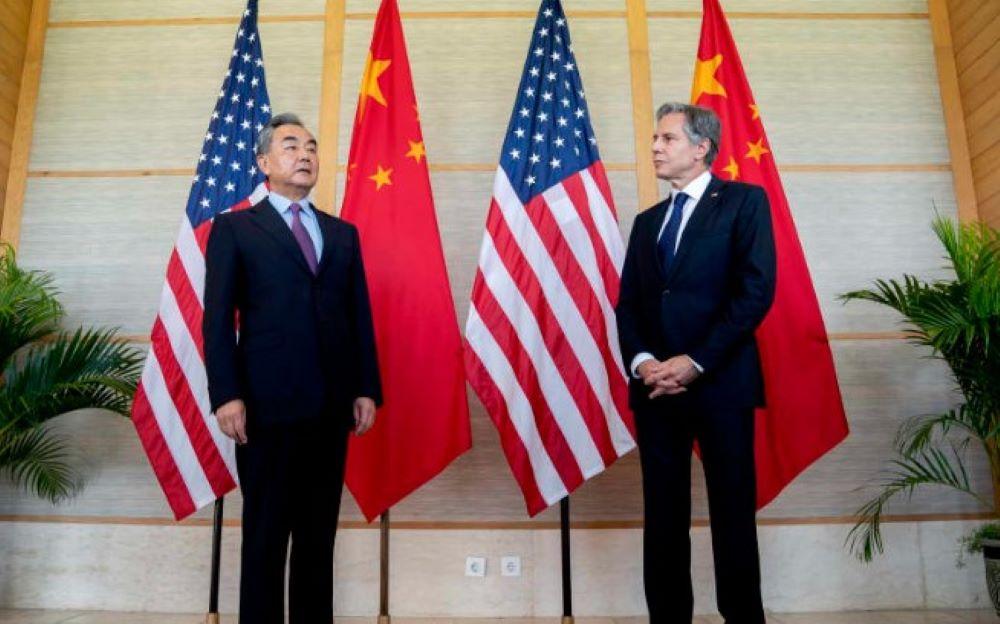 Sanktionen und konträre politische Haltungen - USA und China suchen nach stabilem Pfad