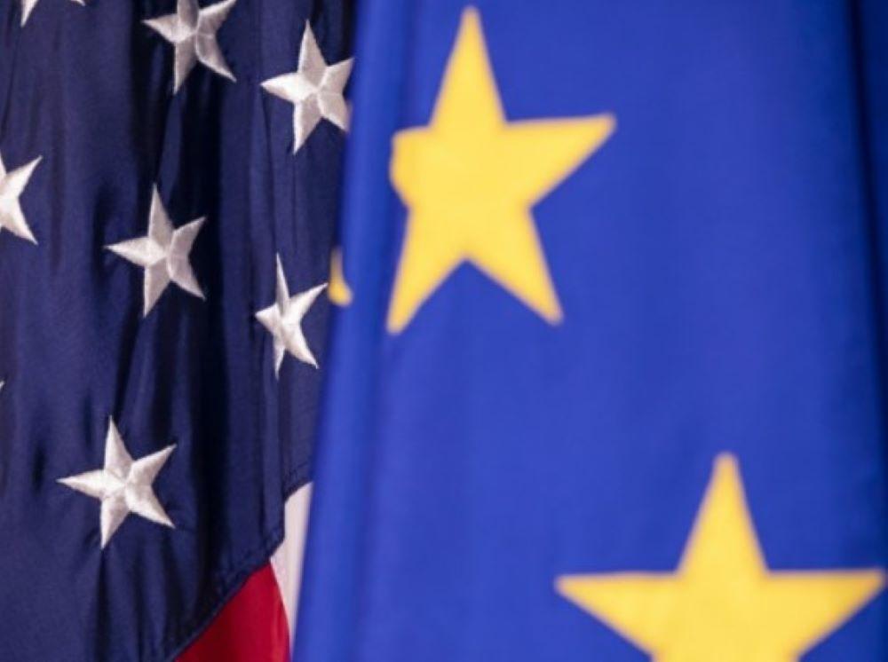 Der deutsche Autoindustrieverband VDA sprach von einem falschen Signal in unsicheren Zeiten Spitzenvertreter der europäischen Wirtschaft haben sich mit den Ergebnissen des EU-USA-Gipfels unzufrieden gezeigt