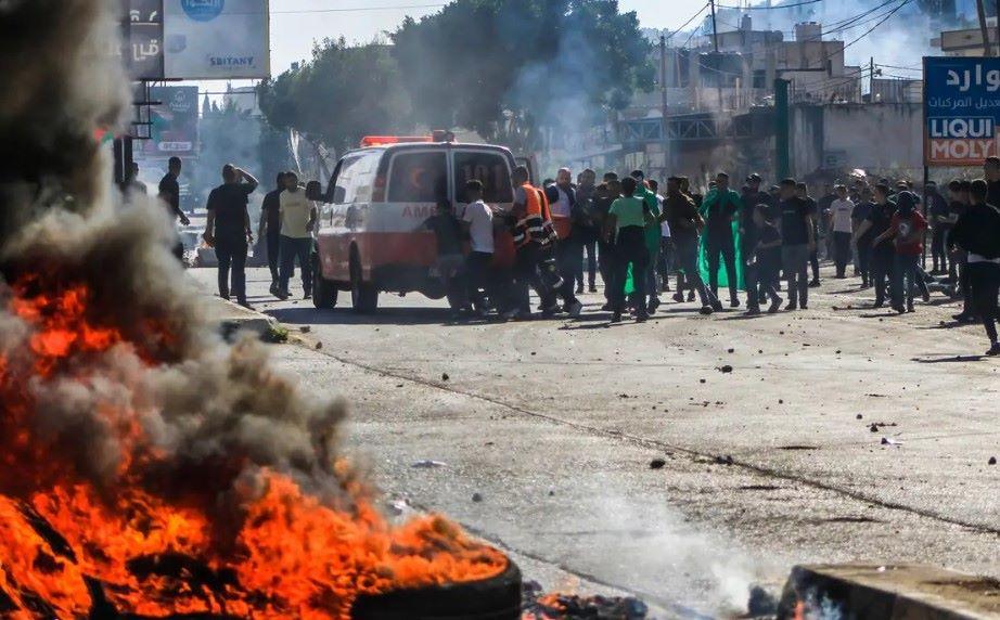 "Die Verwundeten stolperten auf uns zu": Das Chaos nach der Explosion im Krankenhaus in Gaza "Die Verwundeten stolperten auf uns zu": Das Chaos nach der Explosion im Krankenhaus in Gaza