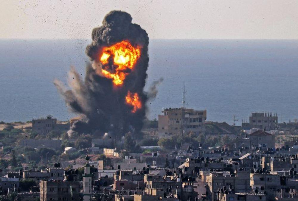 Angriffe auf Gaza nach Einmarsch palästinensischen Militanten in Israel