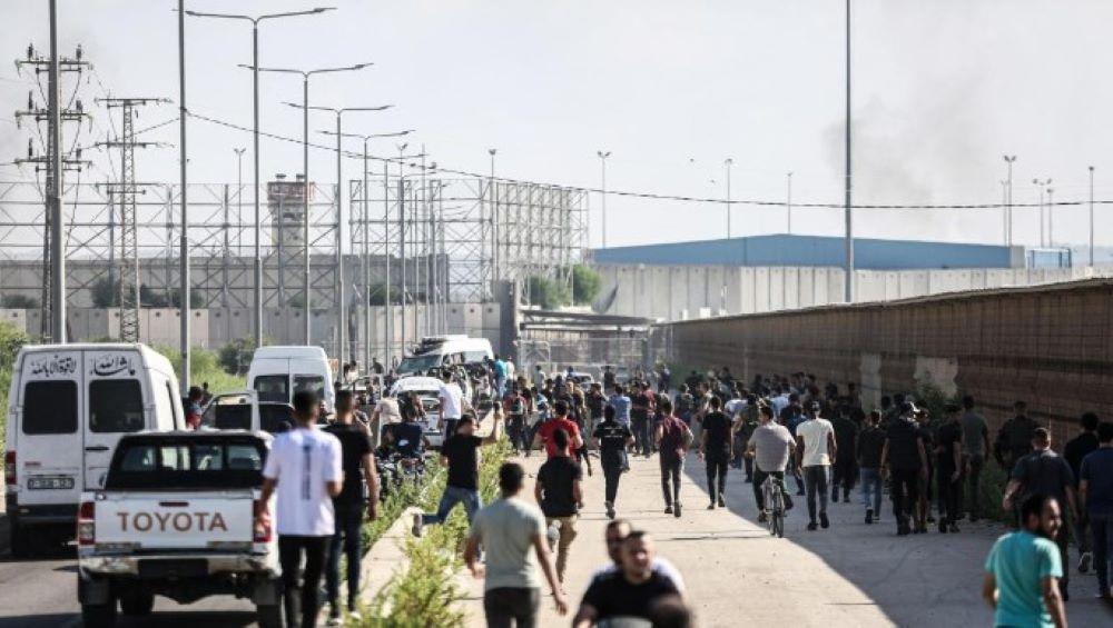 Erweiterung der Sicherheitszone durch Israel verschärft angespannte Versorgungslage im Gazastreifen Erweiterung der Sicherheitszone durch Israel verschärft angespannte Versorgungslage im Gazastreifen