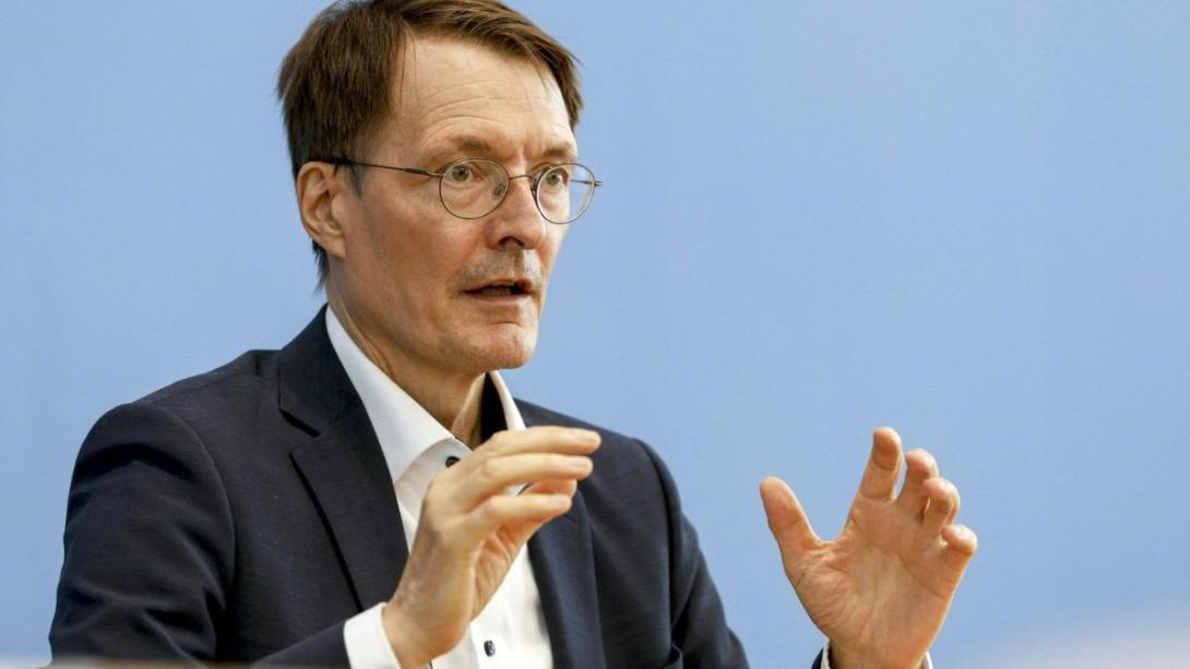 Lauterbach verteidigt erneut Cannabis-Freigabe in Deutschland Lauterbach verteidigt erneut Cannabis-Freigabe in Deutschland