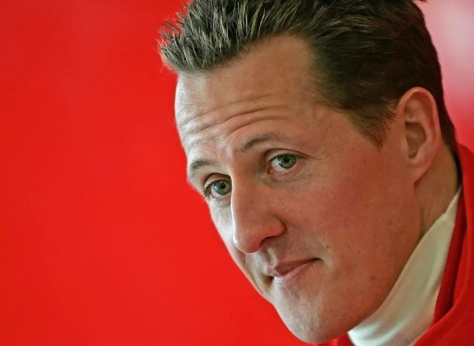 Bereits unmittelbar nach dem Unfall sei der Druck der Öffentlichkeit, mehr über den Gesundheitszustand Schumachers zu erfahren, extrem groß gewesen Nach dem Skiunfall von Michael Schumacher: "Es ging immer darum, Privates zu schützen"