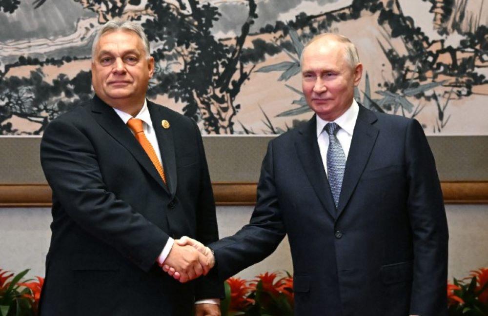 "Genugtuung" für Putin - Orban versucht an bilateralen Kontakten mit Moskau zu retten was möglich ist "Genugtuung" für Putin - Orban versucht an bilateralen Kontakten mit Moskau zu retten was möglich ist