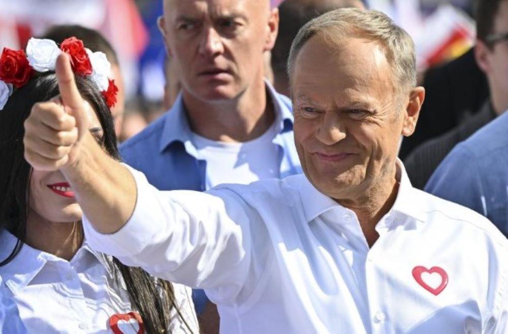 Selten ist ein zweiter Platz so bejubelt worden - Opposition in Polen glaubt an Sieg